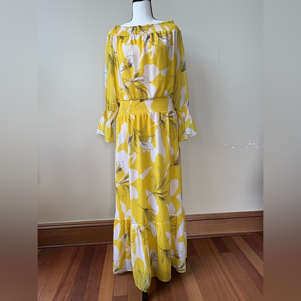 NWOT - Chico's - Yellow and White Floral Maxi Dress - SIZE 14 - Picture 4 of 16